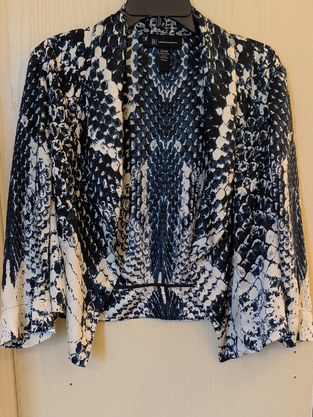 INC Snake Print Cropped Jacket XL Navy Black White Open Front